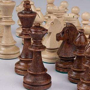 Stauton č. 6 v sáčku hnědé šachové figurky